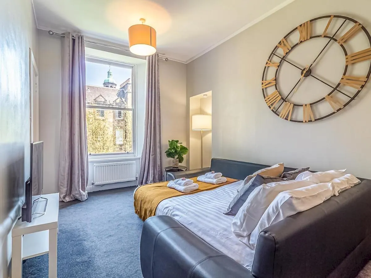 Pass The Keys Spacious And Homely Flat On The Royal Mile EDI Apartmán Edinburgh