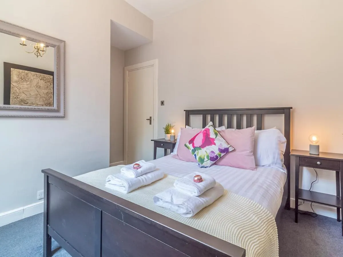 Apartmán Pass The Keys Spacious And Homely Flat On The Royal Mile EDI